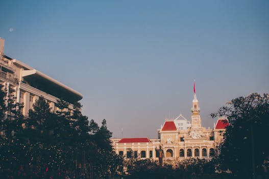 Ho Chi Minh City Hall (People’s Committee Building)