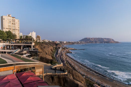 Miraflores Boardwalk (Malecón de Miraflores)