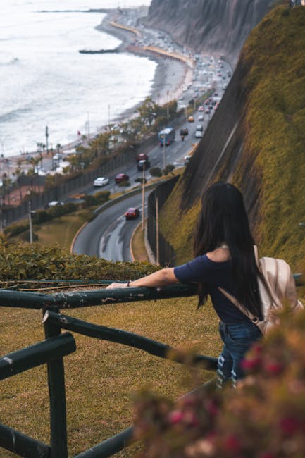 Miraflores Boardwalk (Malecón de Miraflores)