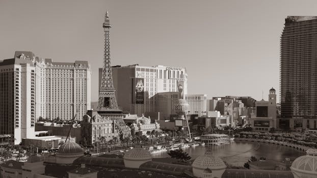 Paris Las Vegas (Eiffel Tower)