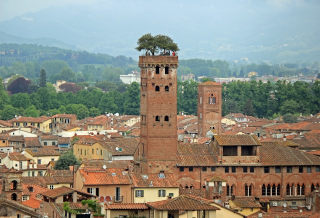 Guinigi Tower