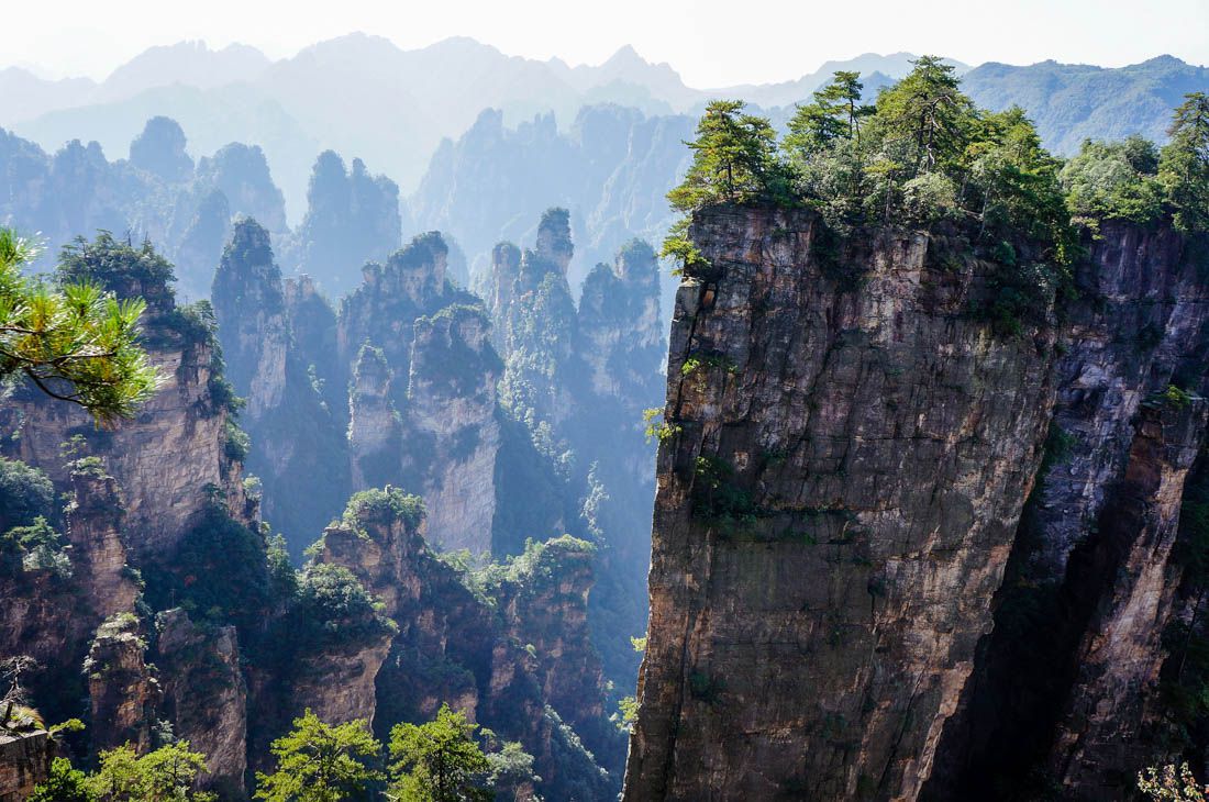 Zhangjiajie Hostels And Hotels For Backpackers Hikers And - 