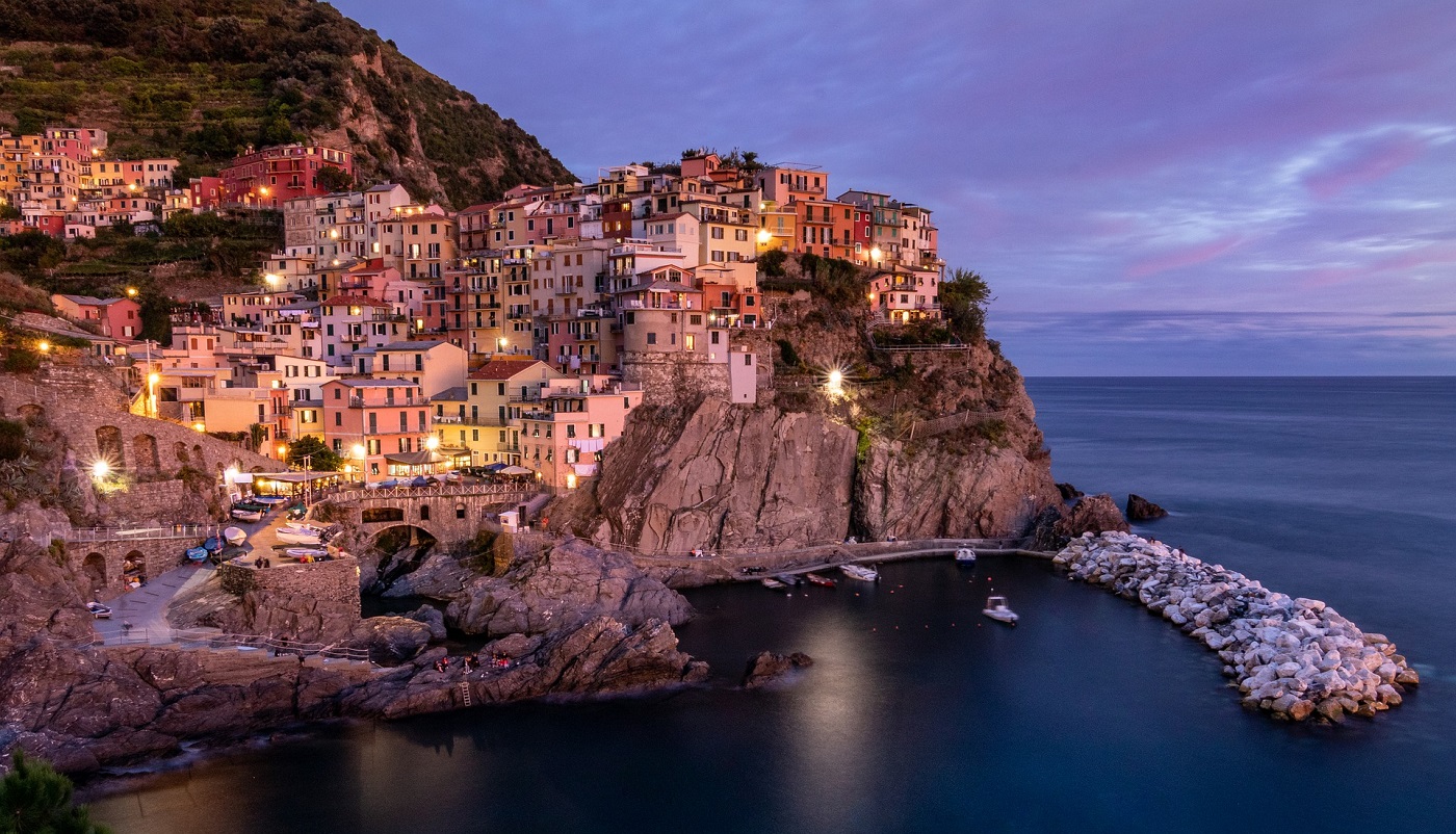 The Best Manarola Airbnb's: 7 Affordable Places to Stay | Budget Your Trip