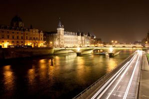 Hostels with Private Rooms in Paris