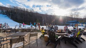 The Best Vacation Rental Ski Cabins for Groups at Camelback Mountain