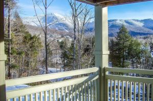 Smugglers' Notch Places to Stay: the Best VRBO & Airbnb Cabins and Condos