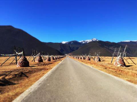 The road to Shangri-La, China