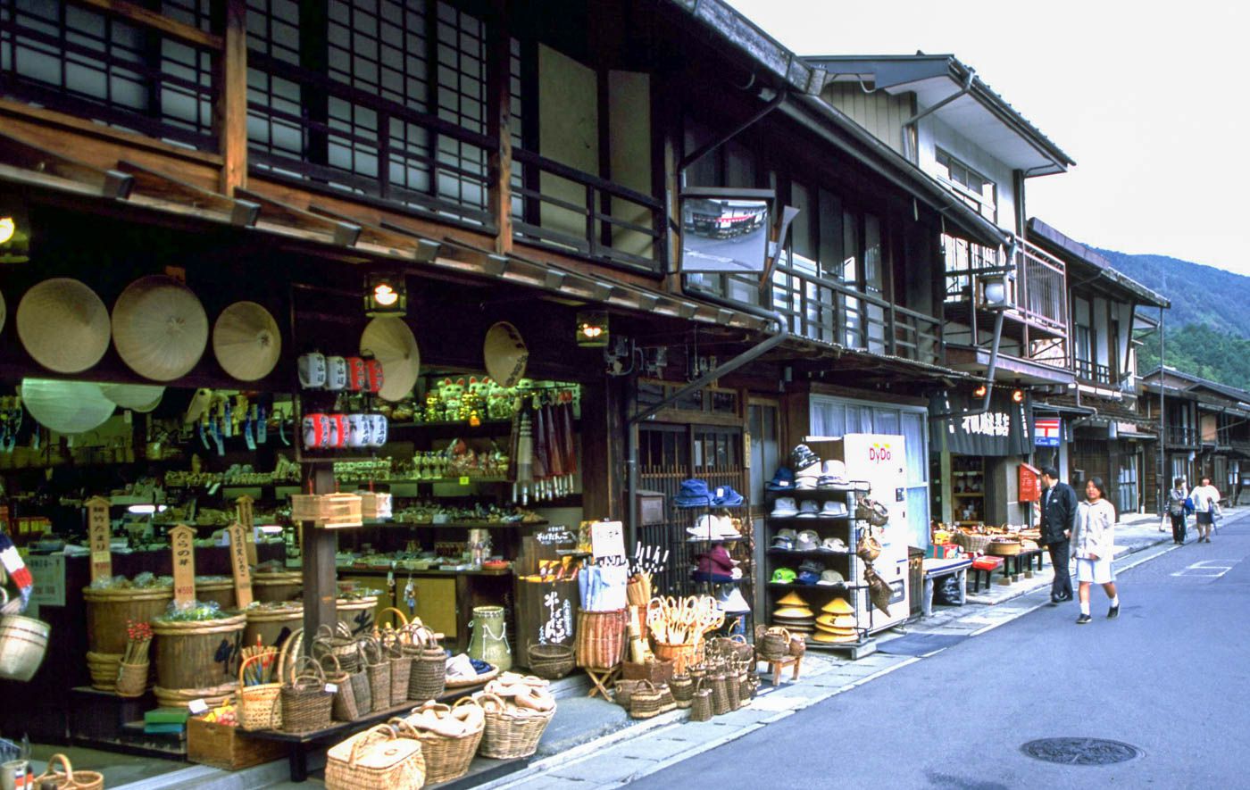 Should I Visit Nagano or Alice Springs? Which is Better for Hiking ...