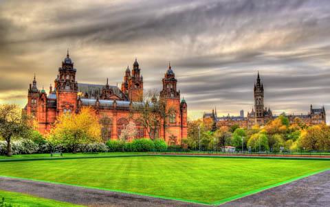 Kelvingrove Museum and Glasgow University, Scotland